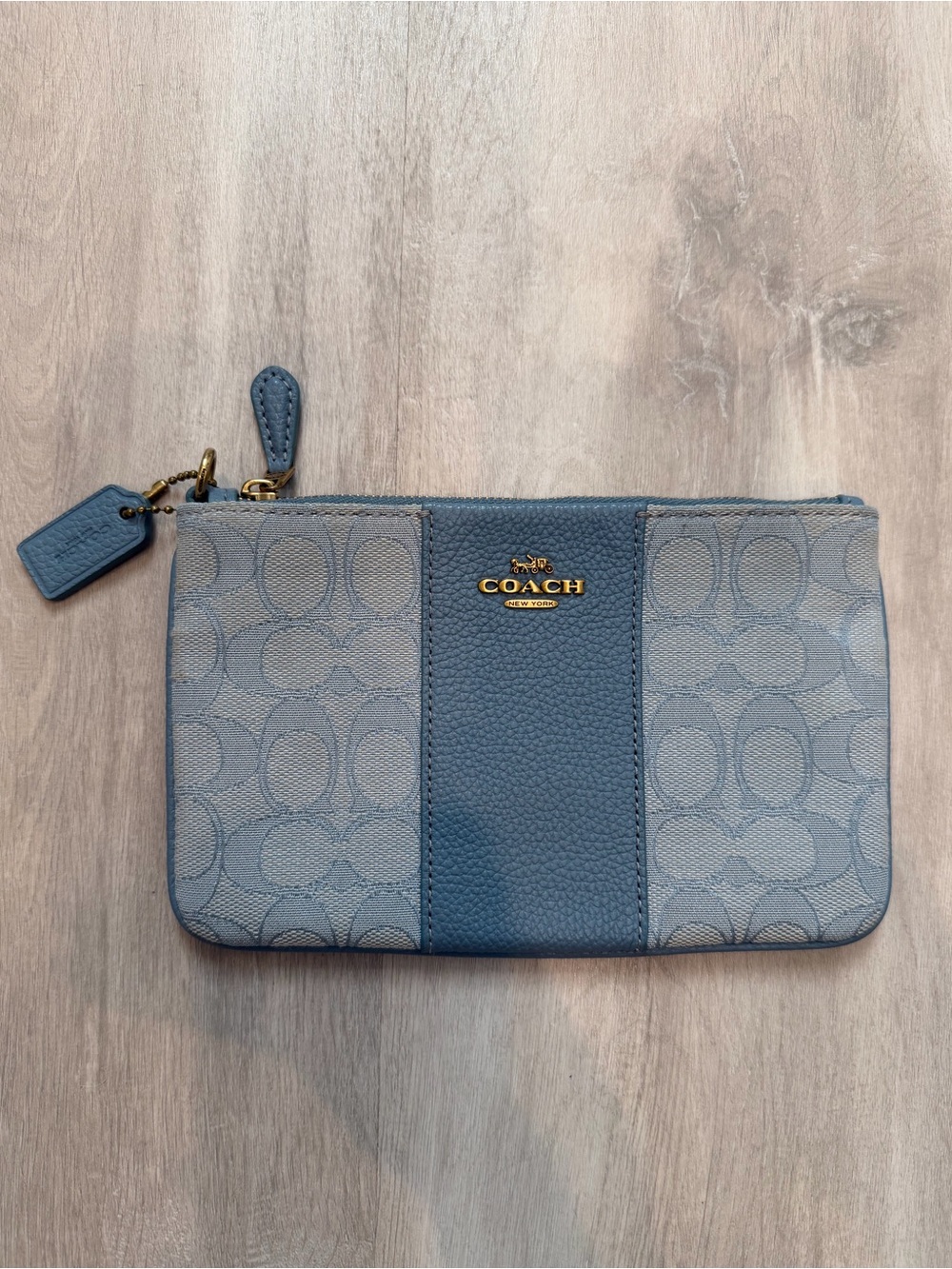 COACH Light Blue Signature Jacquard Small Wristlet *MISSING WRIST STRAP*